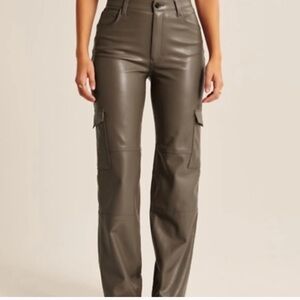 NWT Abercrombie & Fitch Dark Olive Leather Straight Leg Cargo Pants